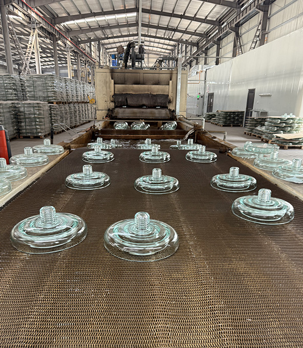 Hejian Xintong High Voltage Insulator Manufacturing Co., Ltd.