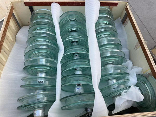 Double umbrella glass insulator PSD-70E